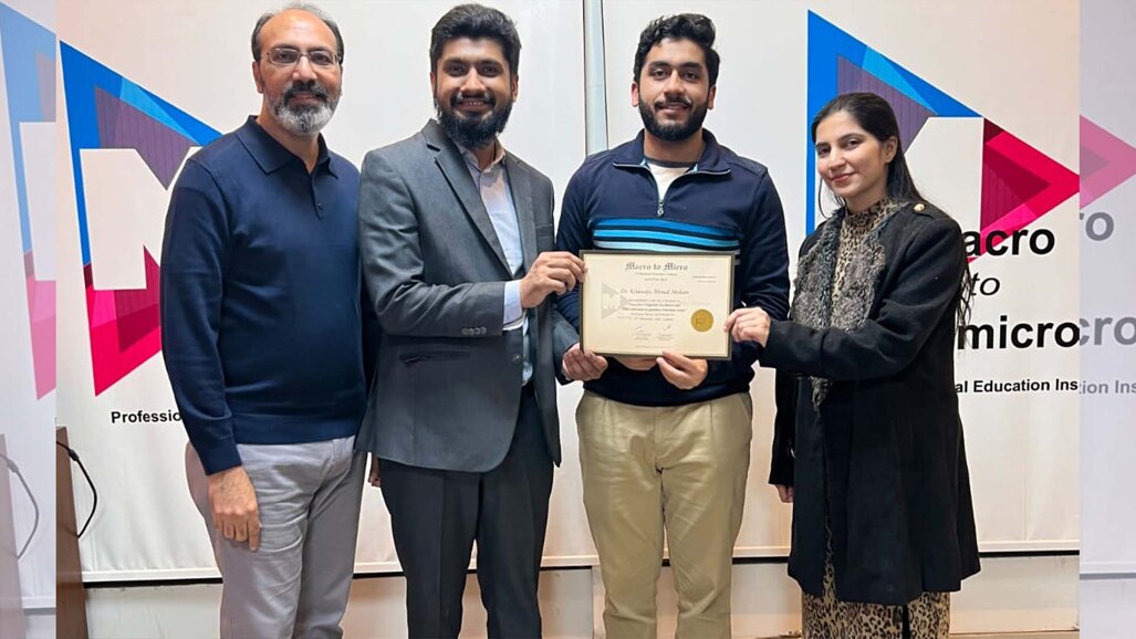 Hands-on learning takes center stage at PDA operative dentistry workshop