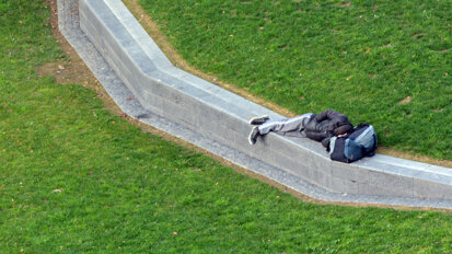 Phòng khám Auckland cung cấp dịch vụ chăm sóc răng miệng miễn phí cho người vô gia cư