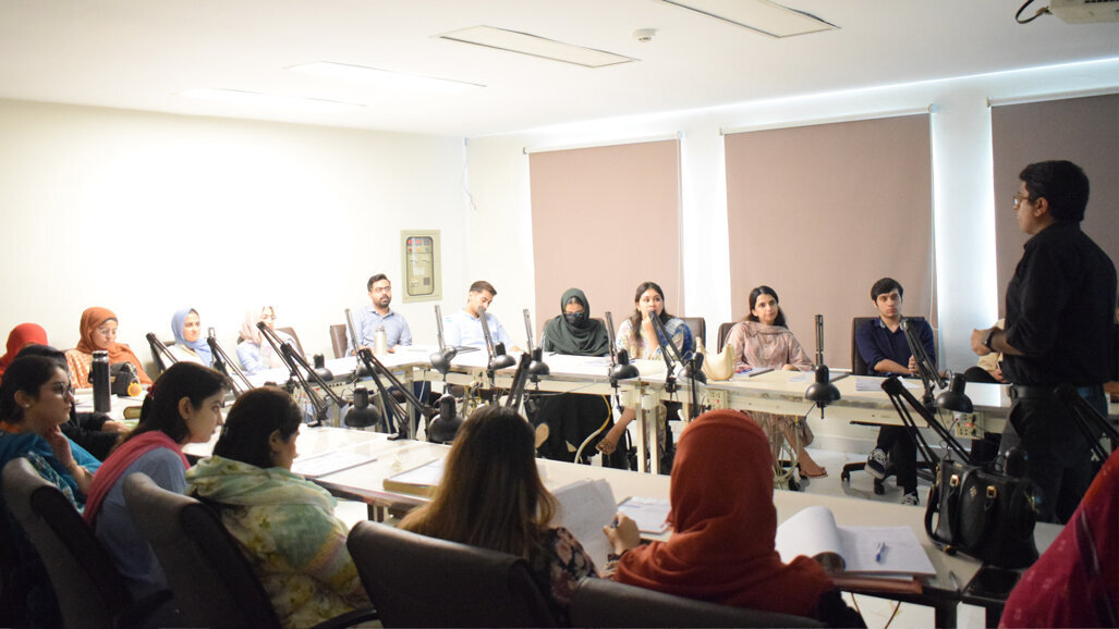 IADSR workshop equips dentists with advanced isolation and restoration skills under Dr. Irsam Haider