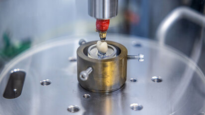 New dentine-like material may replace extracted teeth for dental research New dentine-like material may replace extracted teeth for dental research