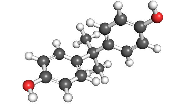 Une exposition précoce au bisphénol A altèrerait l’émail des dents
