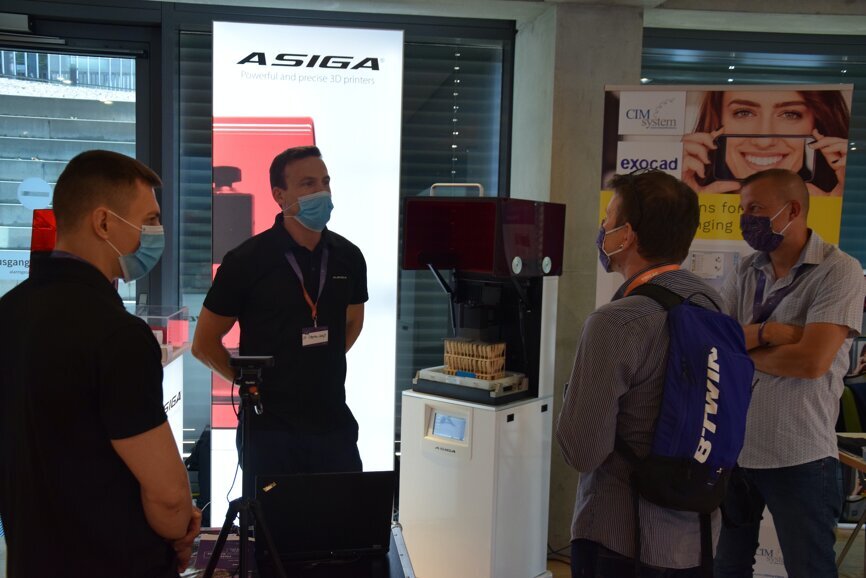 Asiga offers precision 3D printers and materials for digital manufacturing applications. (Image: Dental Tribune International)