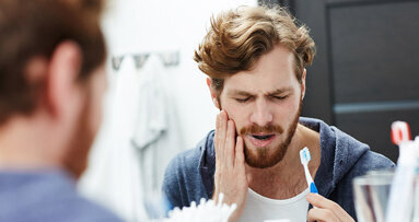 New guideline recommends treatment over antibiotics for toothache