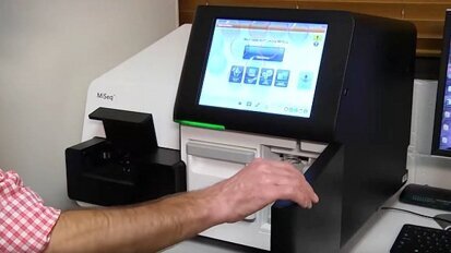 Pesquisadores analisam DNA para estudo de cárie