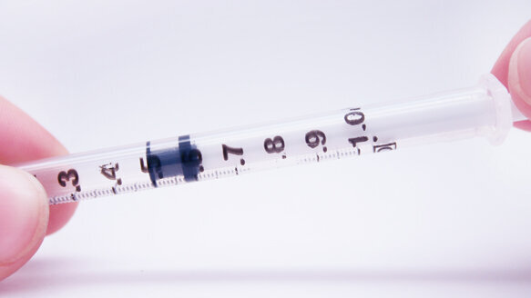 Two sedation drugs for outpatient dental procedures compared for effectiveness