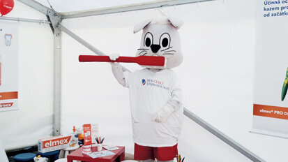 Den české stomatologie