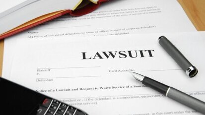 Vivadent Ivoclar תובעת על הפרת פטנט