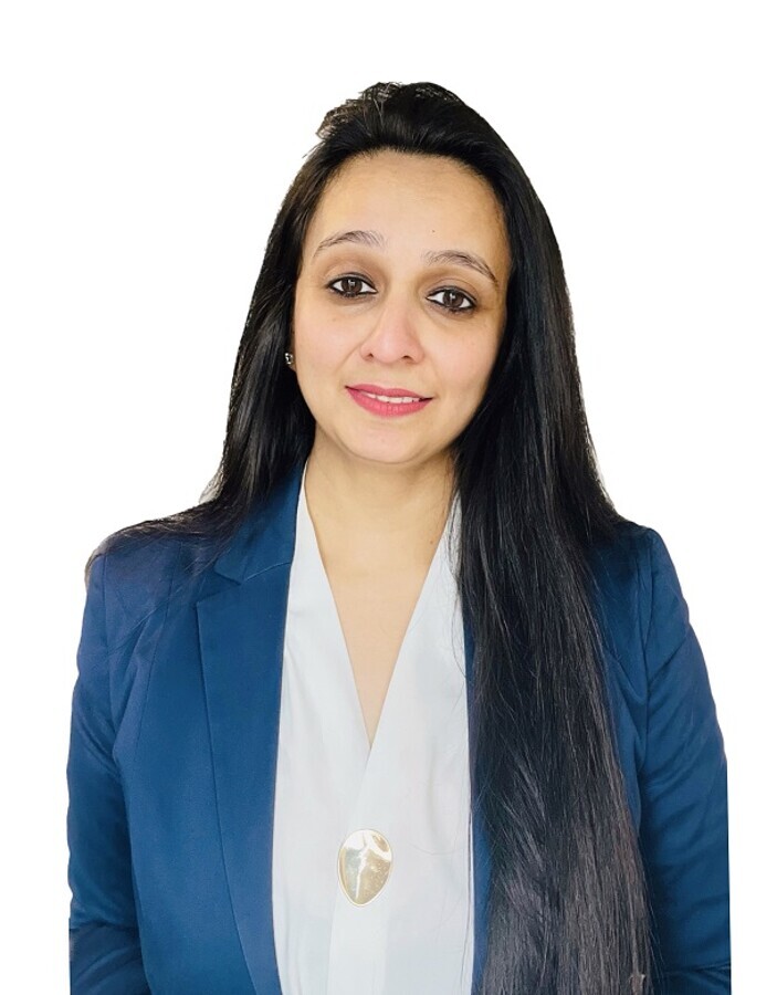Dr Lisha Jain
