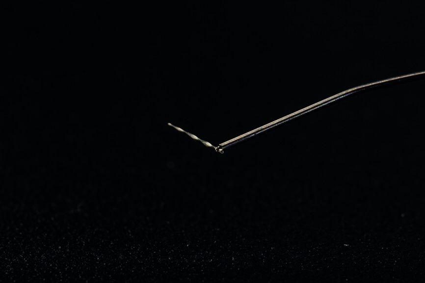 Figs. 10–12 : Fragment retiré