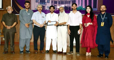 PMC, PDC students shine in national research moot  