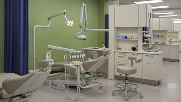 Missouri College opens free hygiene clinic