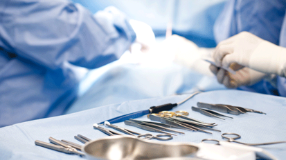 20 Zähne extrahiert: Frau stirbt nach OP 20 Zähne extrahiert: Frau stirbt nach OP