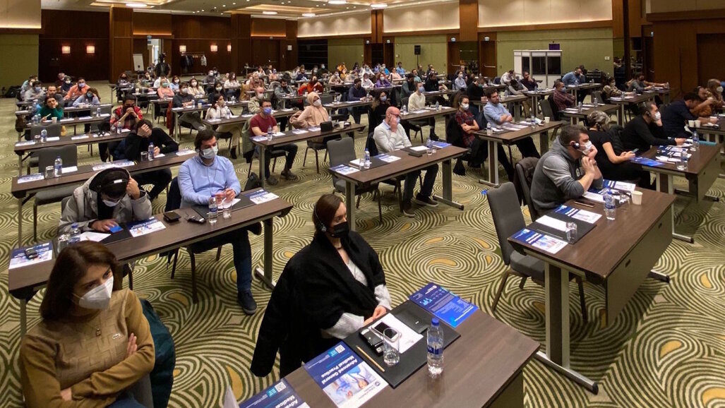 İngiltere’de Çalışmak İsteyen Hekimlerden Seminere Yoğun İlgi