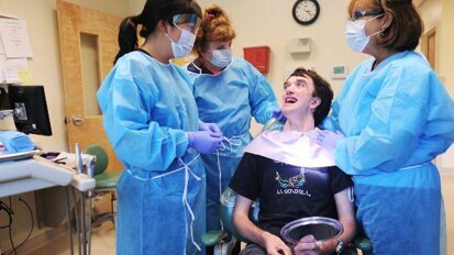 发育性残疾患者： 护理工作者需要更好的口腔护理培训