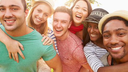 EFP promotes Gum Health Day 2023: “Healthy gums look good on you!”