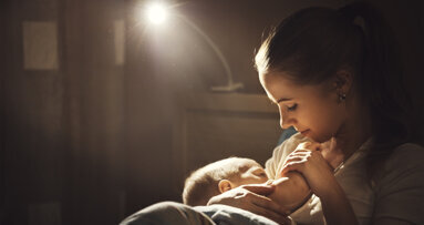 Fluoride reduces dental risk from minimal and extended breastfeeding, study says