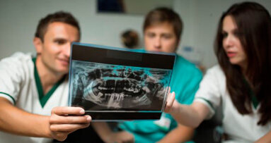 Studio: conoscenza inadeguata delle radiazioni tra dentisti e studenti