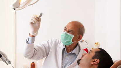 IGZ wil beroepsverbod voor tandarts Van der Meulen