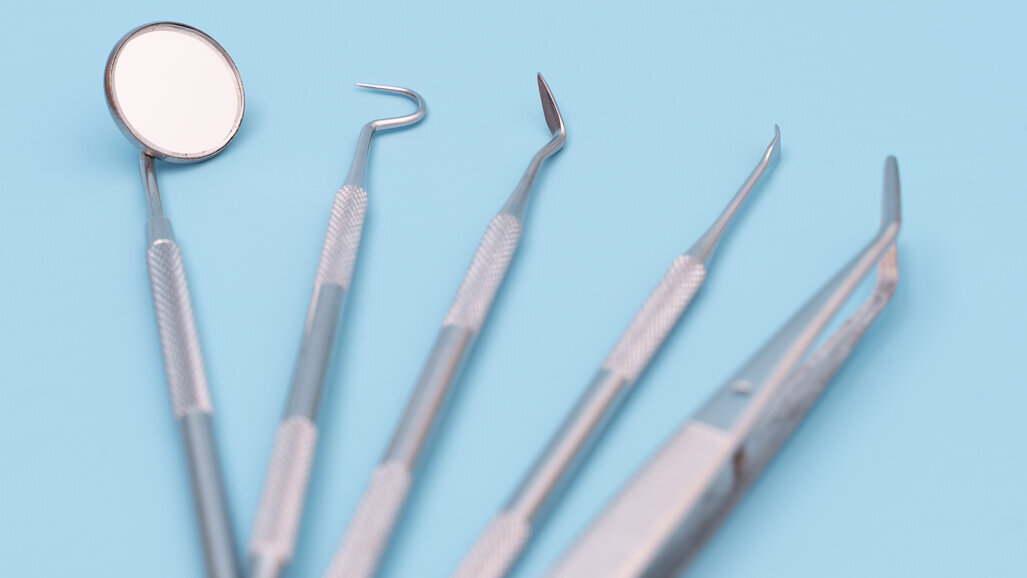 Preventivní versus reparativní stomatologie během pandemie COVID-19 a po ní