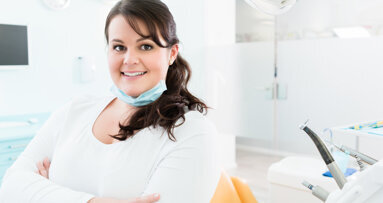 Mehr als 3.000 neue ZFAs für Bayerns Zahnarztpraxen