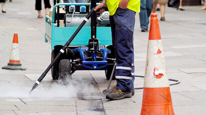 Welsh Assembly member calls for chewing gum tax