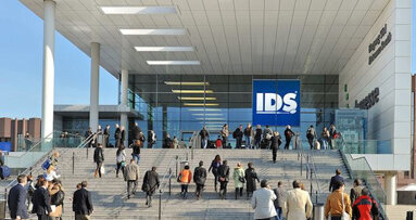 Comienza la mayor ferial dental del mundo