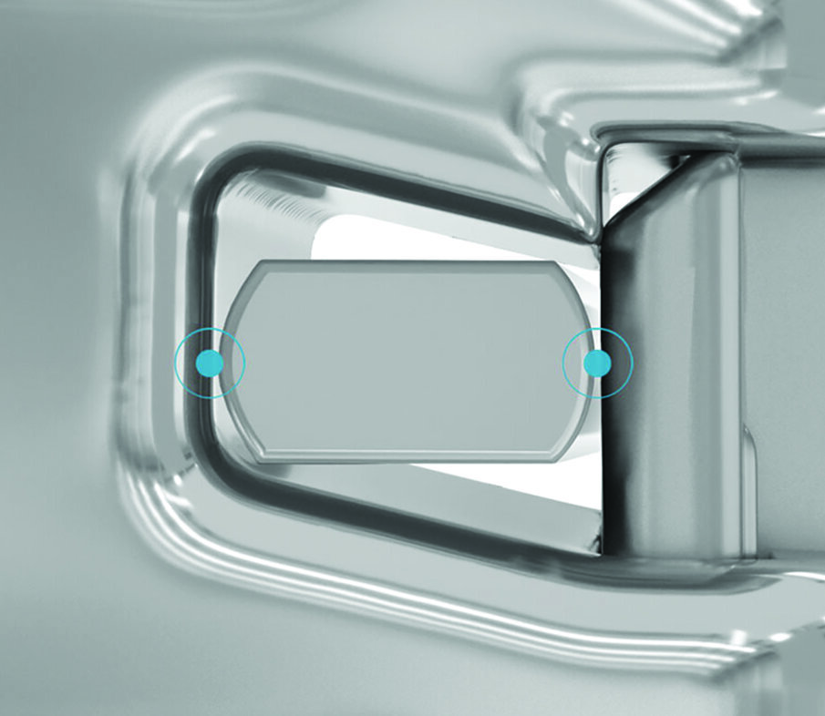 Fig. 2. Horizontal contacts between the round side of the 0.014 x 0.0275 CN Ultima wire with the base of the slot and door restricts freedom of rotation and provides complete rotational control.