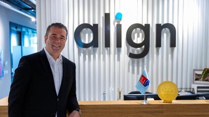 Ortodontik Tedavinin Her Aşaması için Bir Invisalign Dijital Tedavi Çözümümüz Var