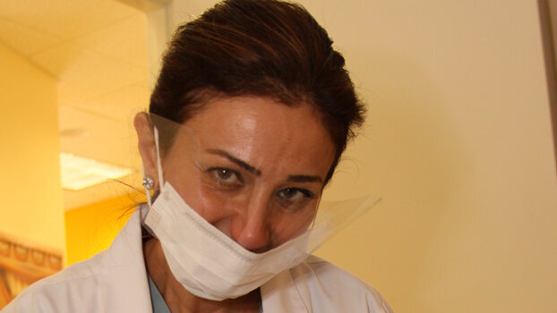 Dentist offers free exams and cleanings, raises money for environment