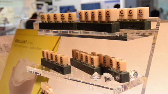 Dental Bern 2016: COLTENE präsentiert BRILLIANT Crios