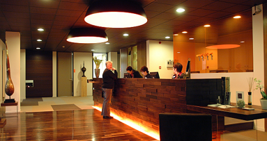 Centrum Mondzorg Waalre ontvangt als eerste ZKN-keurmerk