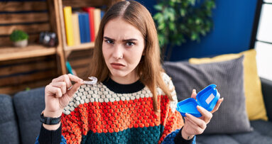 SmileDirectClub leaves patients in the lurch