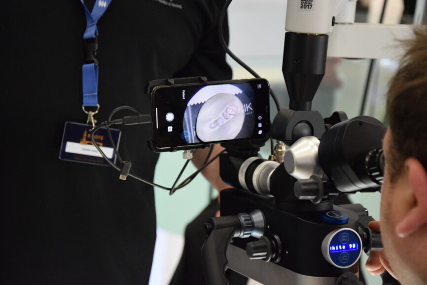 CJ-Optik Flexion dental microscope.