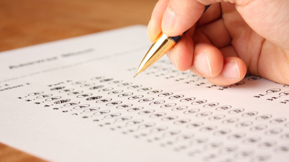 Чуждестранните зъболекари в Обединеното кралство се изправят пред езикови тестове