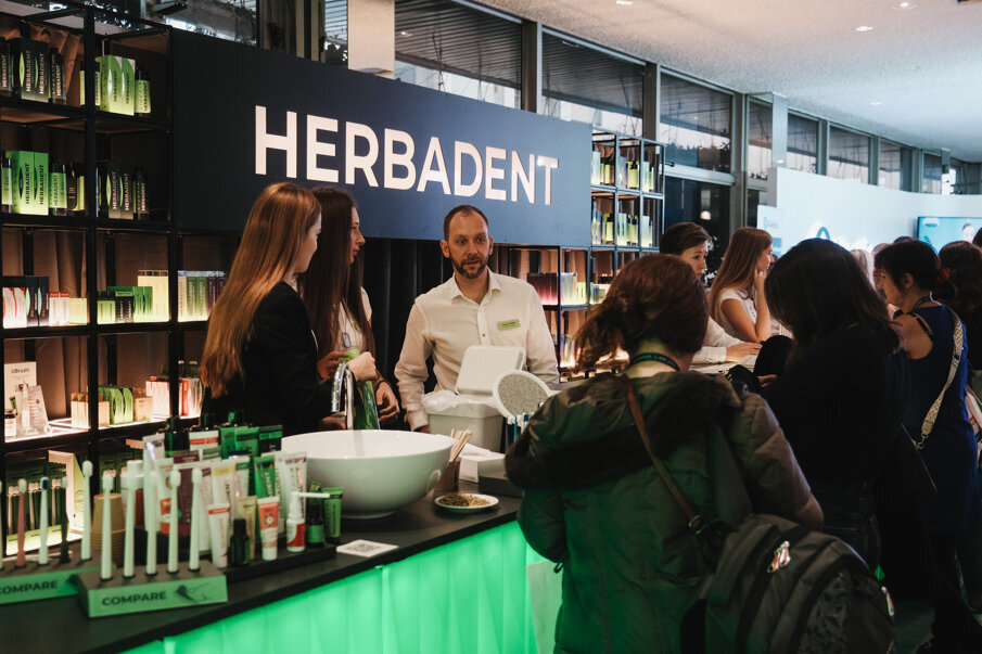 Impressions from the ADF congress 2024. (All images: Dental Tribune International)