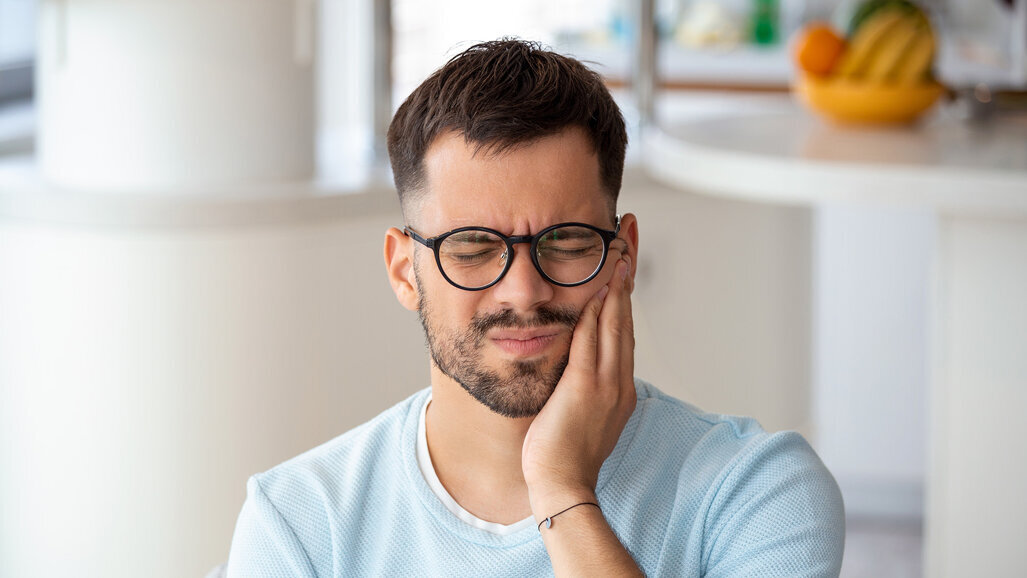 Zahnschmerz adé: Tipps für schnelle Linderung und nachhaltige Prävention