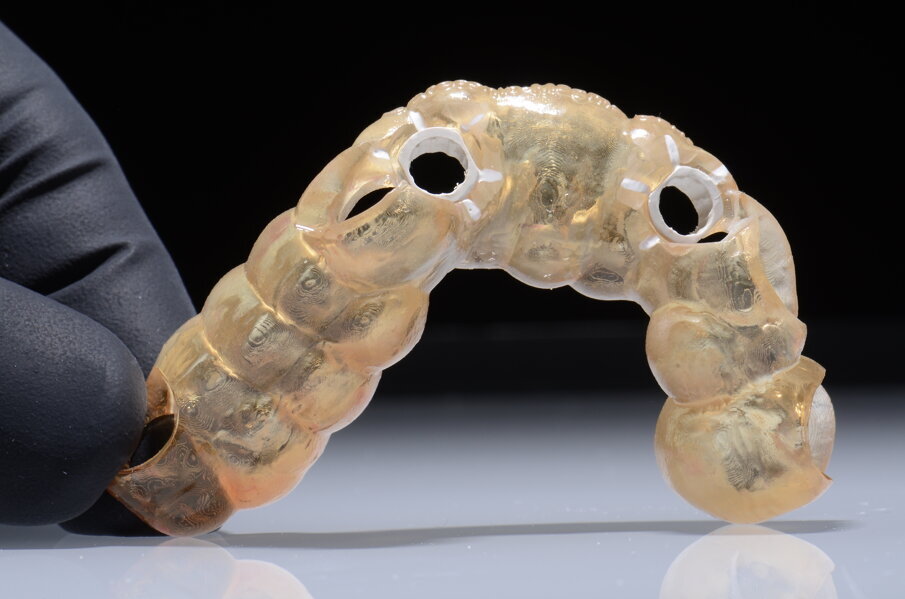 Fig. 17 - Dima chirurgica.