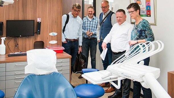 De drie finalisten van Tandartspraktijk van het jaar 2017