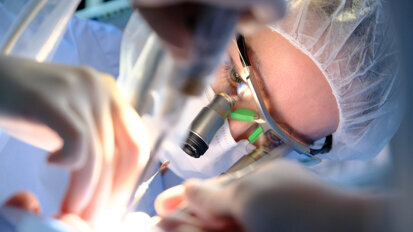 Lengthy waiting times for dental patients in Scotland draw criticism