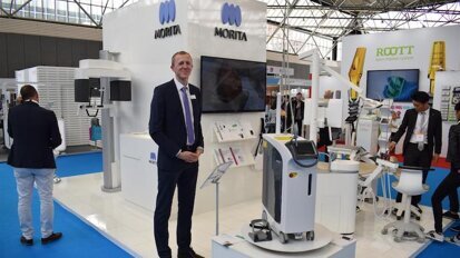 Morita demonstrates easy and efficient periodontal treatment at EuroPerio9