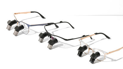 Os dentistas podem melhorar a prática com lupas para maior produtividade e ergonomia