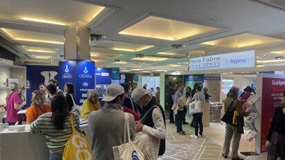 The exhibition welcomes exhibitors from all over the world, in collaboration with Comident (the French dental trade and industry association).