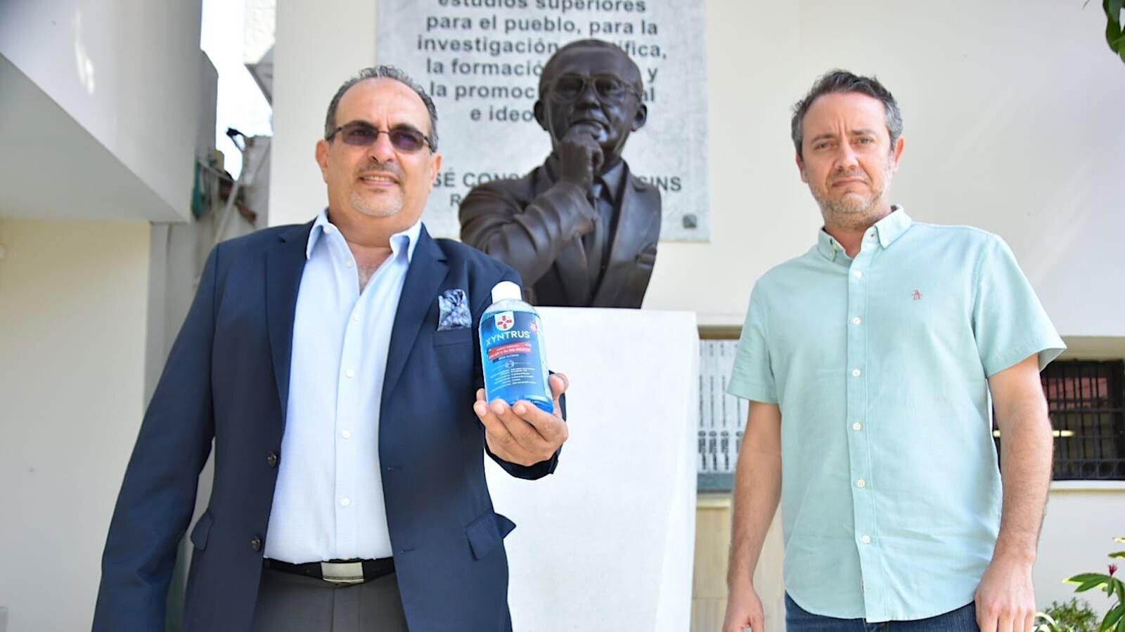 Preguntas sobre el nuevo colutorio que desactiva el SARS-CoV-2