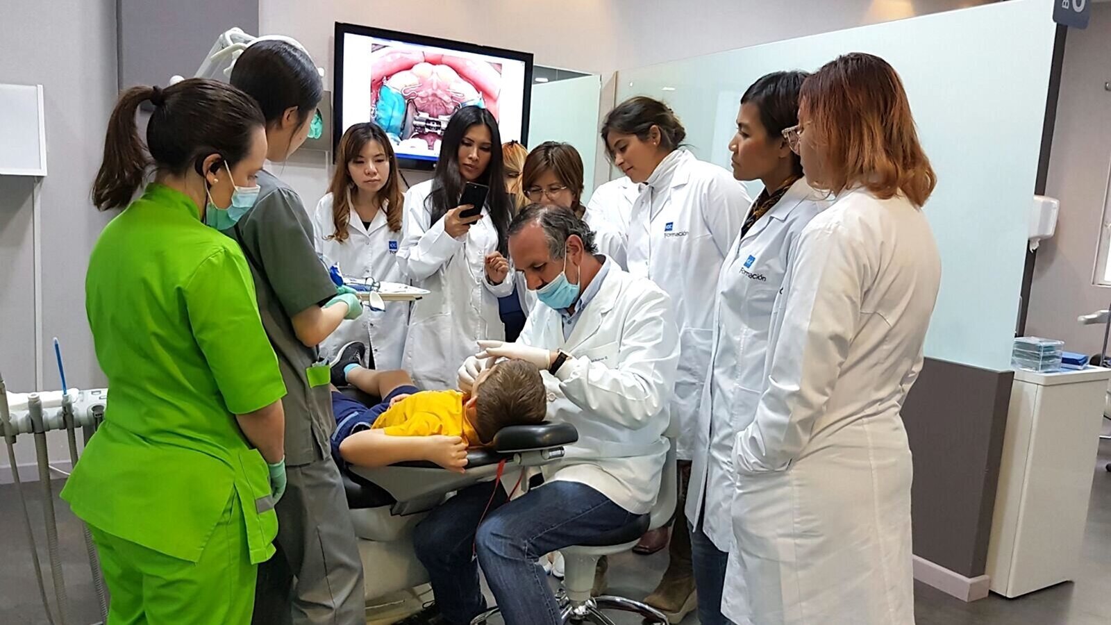 ¿Implica la Odontología Digital un cambio curricular?