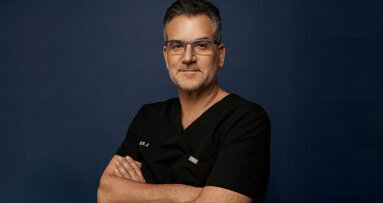 Световноизвестният ендодонтист д-р Гари Гласман се присъединява към журито на „Усмивка на годината“