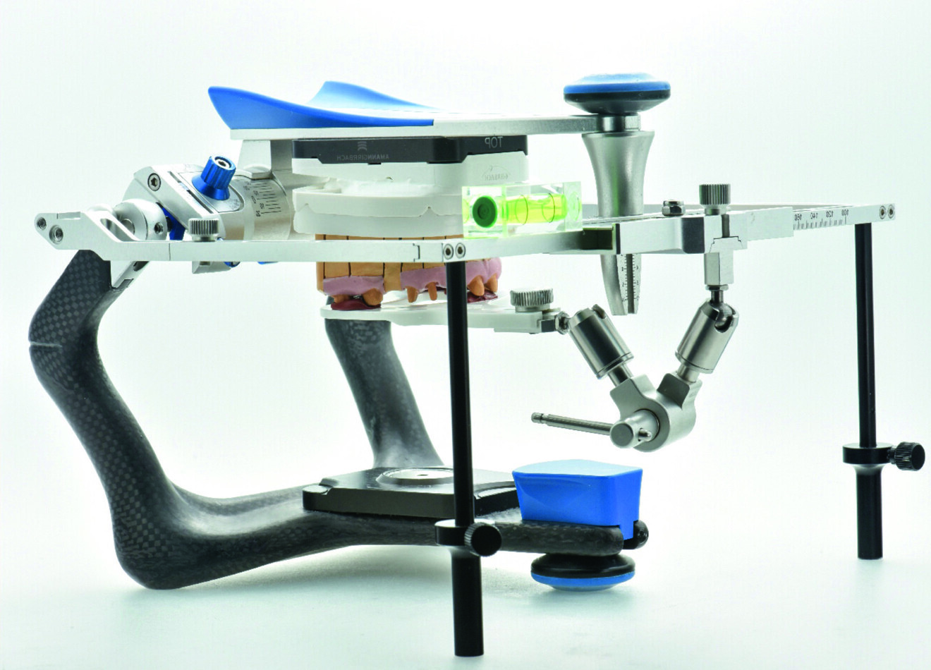 Fig. 3b : Les données sont ensuite transférées sur l’articulateur Artex CR.