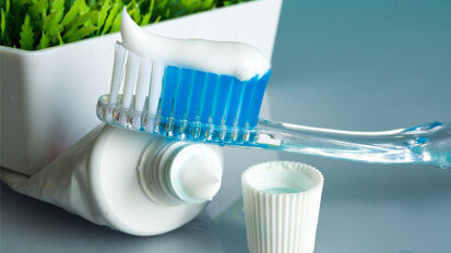 Jede zweite Zahncreme fällt bei Öko-Test durch Jede zweite Zahncreme fällt bei Öko-Test durch