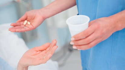 Cosa fare se i batteri diventano sempre più antibiotico resistenti? Timori e rimedi futuri