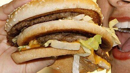 Dentyści żądają ostrzeżeń przed hamburgerami