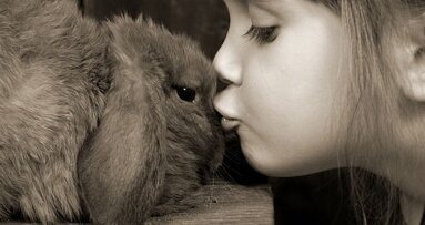 Faites attention à qui vous embrassez !